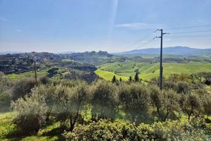 Villa di 388 m² con più di 5 locali e box auto a T