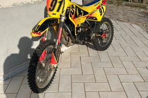 Suzuki rm 85