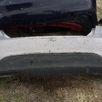 Paraurti Post Ford Fiesta 010