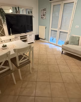 Arredamento semi completo