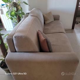 Divano 3 posti Poltrone e Sofa
