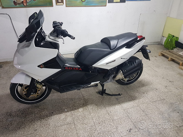 Gilera GP 800