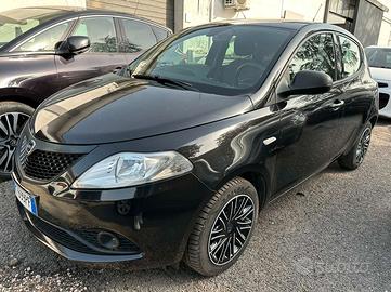 Lancia Ypsilon 1.2 69 CV 5 porte GPL Ecochic Elefa