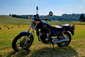Honda CB 450 "Falco della notte"
