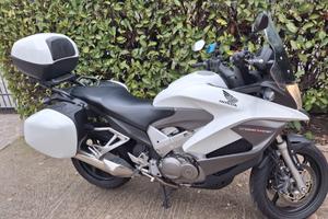 honda crossrunner travel ediction 