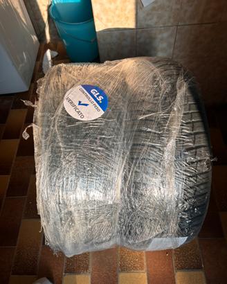 Pneumatici 4 stagioni