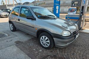 Opel Corsa 1.4i 16V cat 3 porte con 113.000km anno
