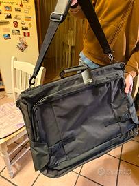 Borsa porta abiti FILA - Nuova con cartellino