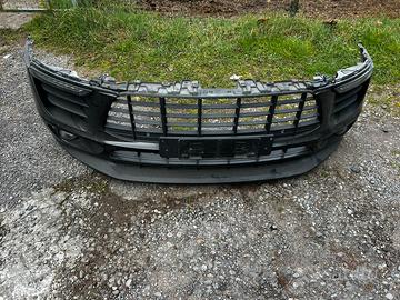 Paraurti, fari, portellone porsche macan