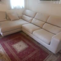 Divano PoltroneSofà