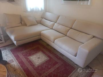 Divano PoltroneSofà