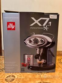 Macchina espresso  Illy Iperespresso x7.1