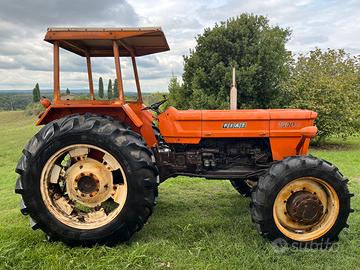 Trattore Fiat 1000 DT