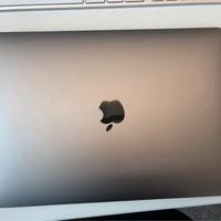 MacBook Pro M1 2021