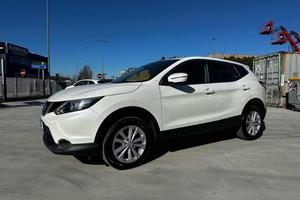 NISSAN Qashqai 1.2 DIG-T Tekna OK NEOPATENTATO