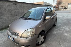 Toyota Yaris 1.3i benzina euro4