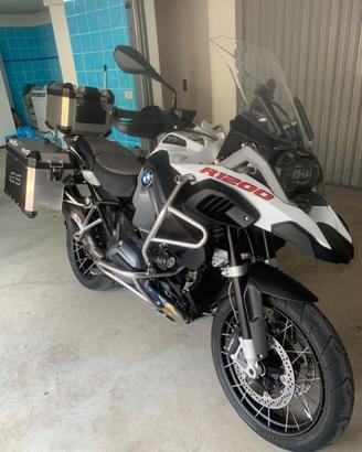 BMW R1200 GS ADV my 2016- full Optional+ Tris+Akra