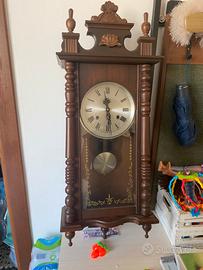 orologio a pendolo antico