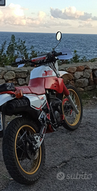 Yamaha XT 600 2KF anno 1987 iscritta FMI