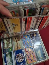 Collezione di schede telefoniche da tutto il mondo