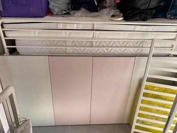 Letto con  cabina armadio bambina