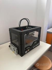 Stampante 3D makerbot replicator 2x