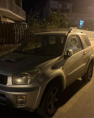 Toyota rav 4 anno 2002 diesel 3 porte