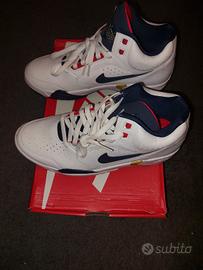 scarpe nike. 