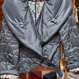 Giubbotto Amuleti pari al nuovo