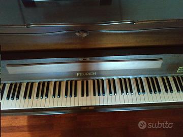 Pianoforte verticale Feurich 112 buone condizioni