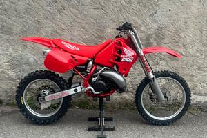 Honda cr 250