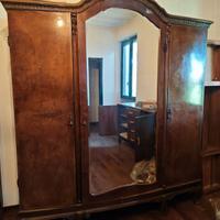 Armadio 800 vintage in legno