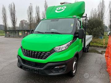 Iveco Daily 35S14HA8V 2.3 HPT Cassonato Hi-Matic