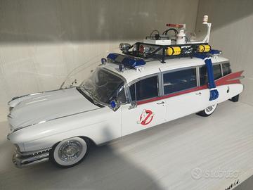 Ghostbusters Ecto-1
