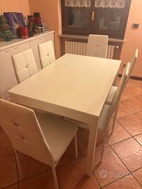 Tavolo e 6 sedie