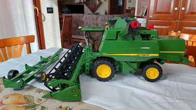 Mietitrebbia Bruder, senza scatola