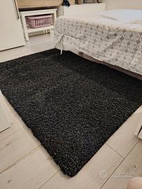 Tappeto nero