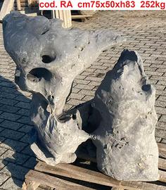 Rocce pietra monolitiche ornamentali da giardino