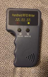 Programmatore / Duplicatore RFID