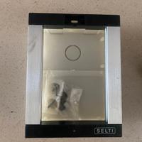 SL/851 Supporto per moduli + scatola da incasso.