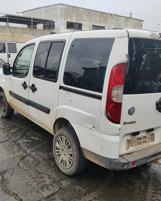 FIAT DOBLO 119, 223 1.9 JTD 105CV 03-10 Ricambi