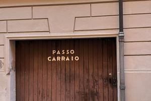 Posto moto coperto - via san vitale