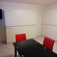 Monolocale interrato fronte mare