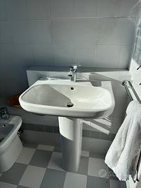 LAVANDINO E BIDET IDEAL STANDARD