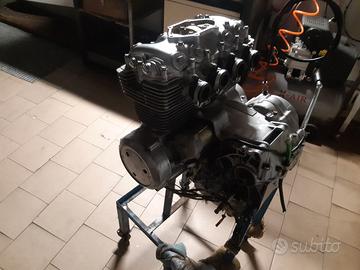 Blocco  motore  honda  four 400