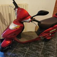 Vedo scooter elettrico