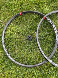 Ruote Fulcrum Racing 600 gravel bdc 28” 23x622