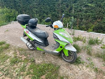 Scooter 125 zehyang