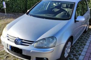 Golf V 2003 5p 1.6 fsi Comfortline