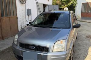 Ford fusion  GPL.